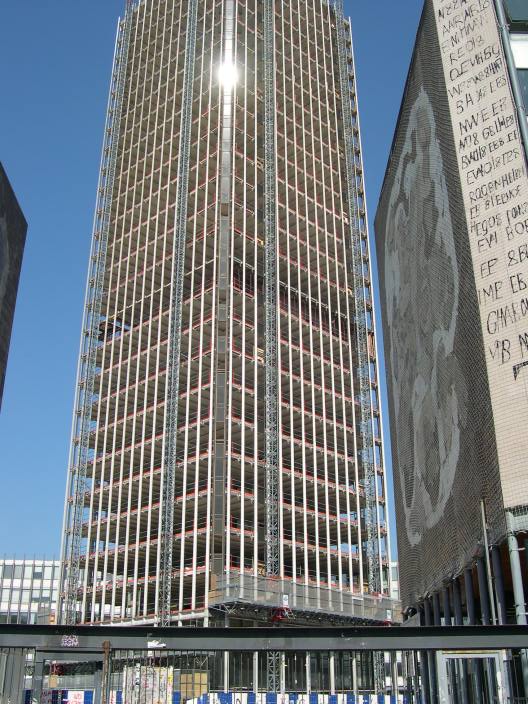  Tour de l'Université Jussieu en travaux